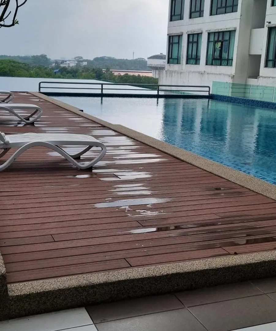Ioi Residences Kempas Utama Джохор-Бару Апартаменты